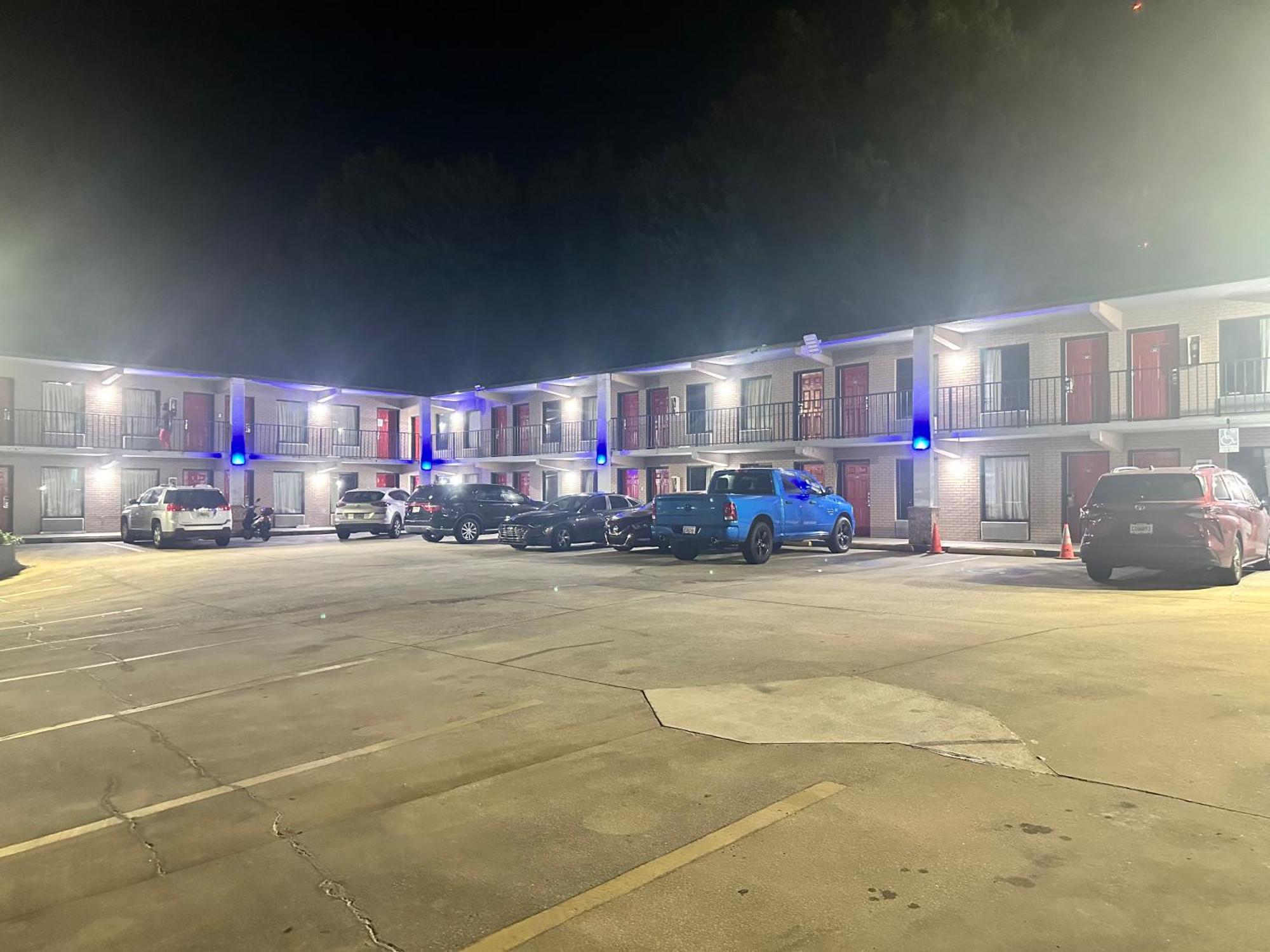 Regency Inn Riverdale Exterior foto